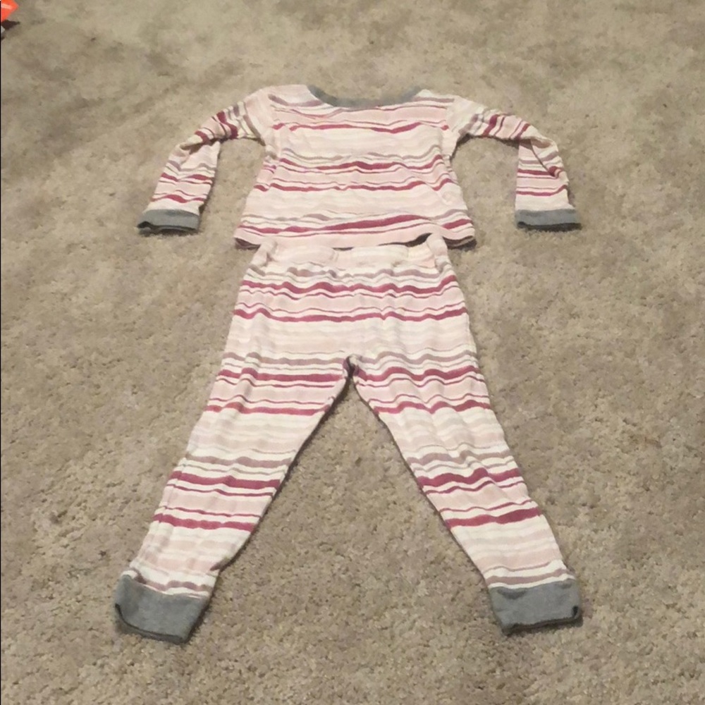 Burts Bees Baby outfit